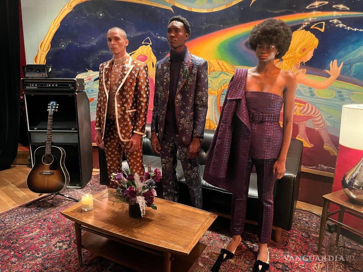 $!Modelos posan con creaciones de la diseñadora Patricia Voto para la colección de otoño de la marca sostenible One/Of en Nueva York.