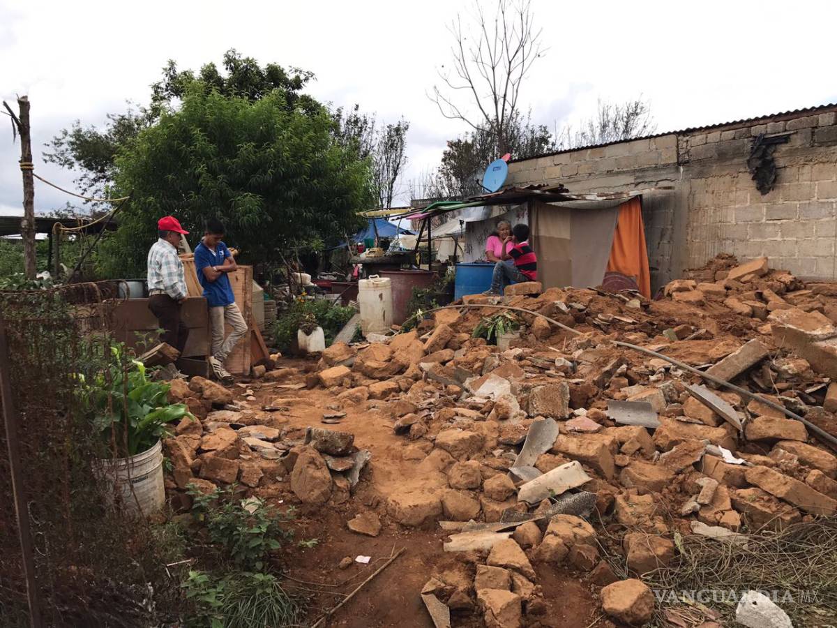 $!“Zona de guerra”: Así describen a Jojutla los afectados por el sismo en Morelos