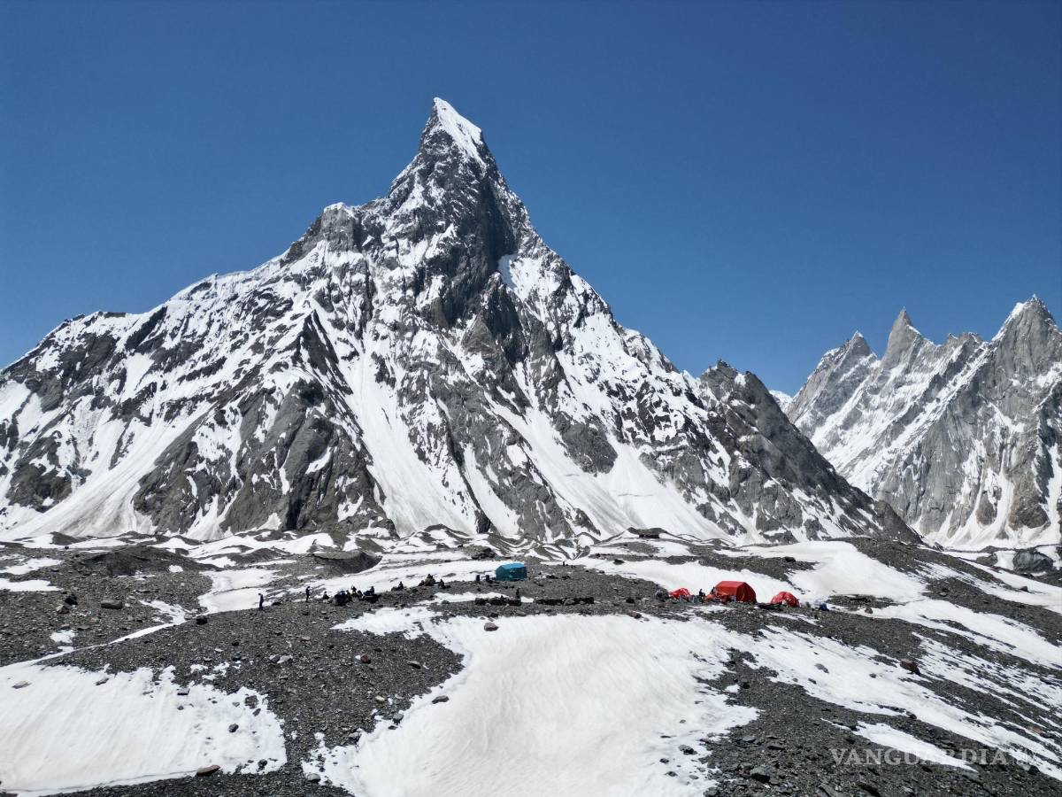 $!Sebastián Arizpe subió la montaña Broad Peak, ubicada al norte de Pakistán.