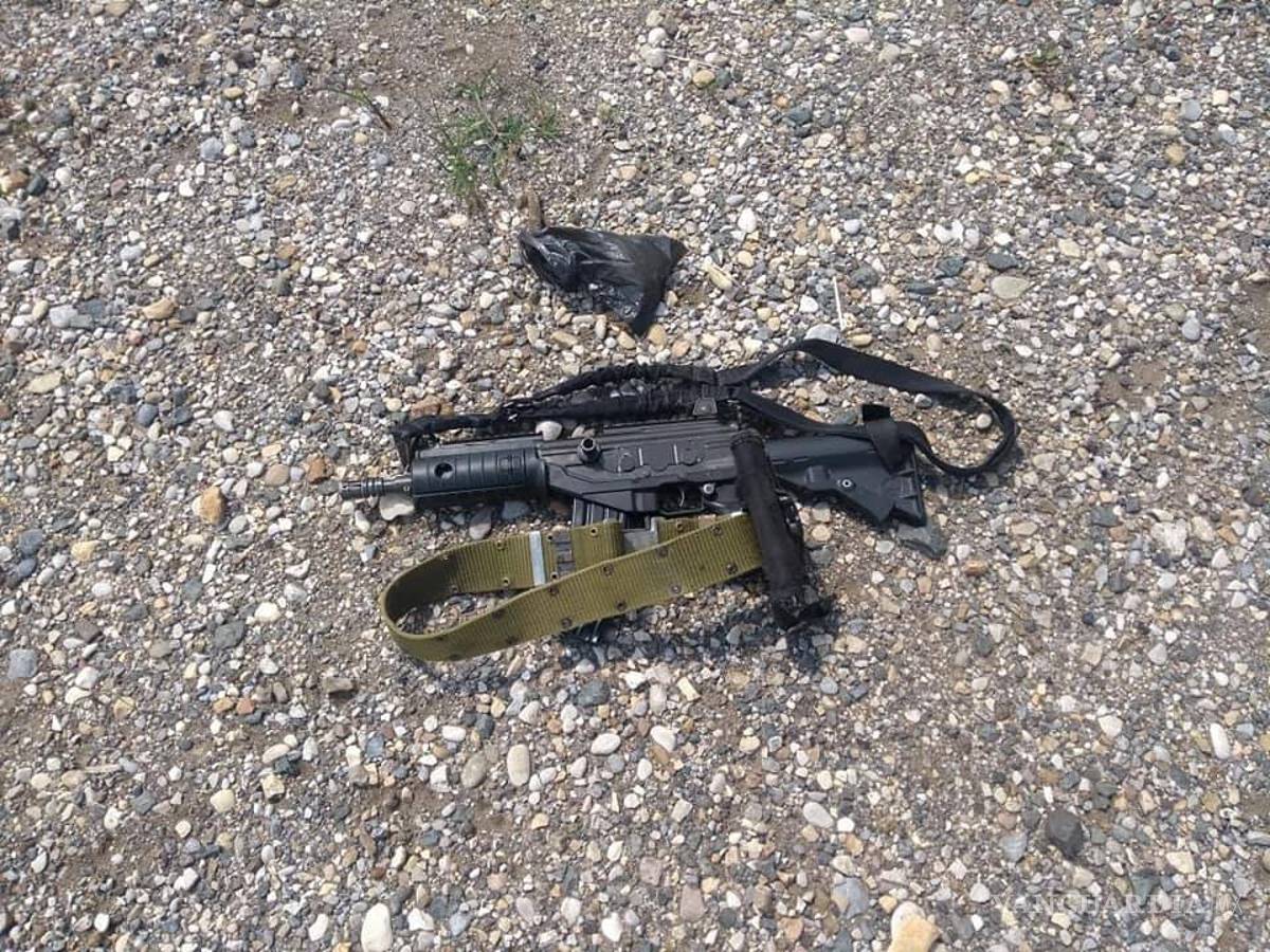 $!Cuatro mujeres, presuntas huachicoleras, atacan a militares en Veracruz y son detenidas