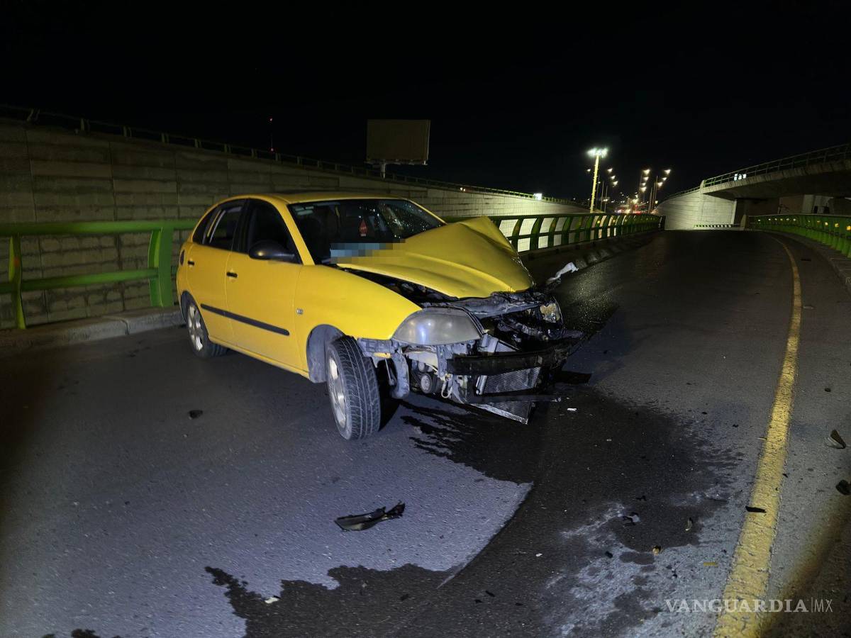 $!A pesar de la magnitud del choque, el conductor resultó ileso, aunque presentaba signos de ebriedad.