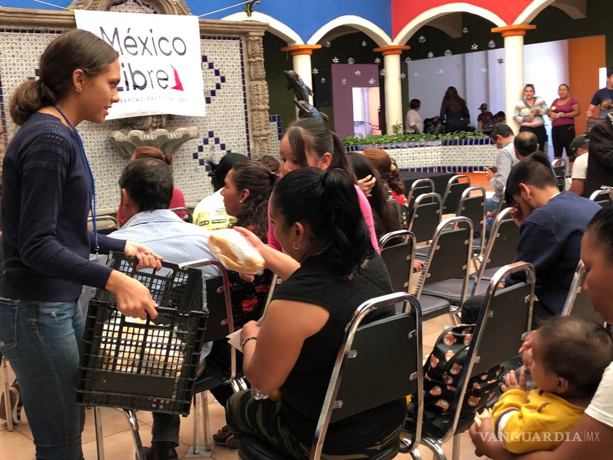 $!México Libre de Calderón, afilia en Saltillo con acarreados a simpatizantes