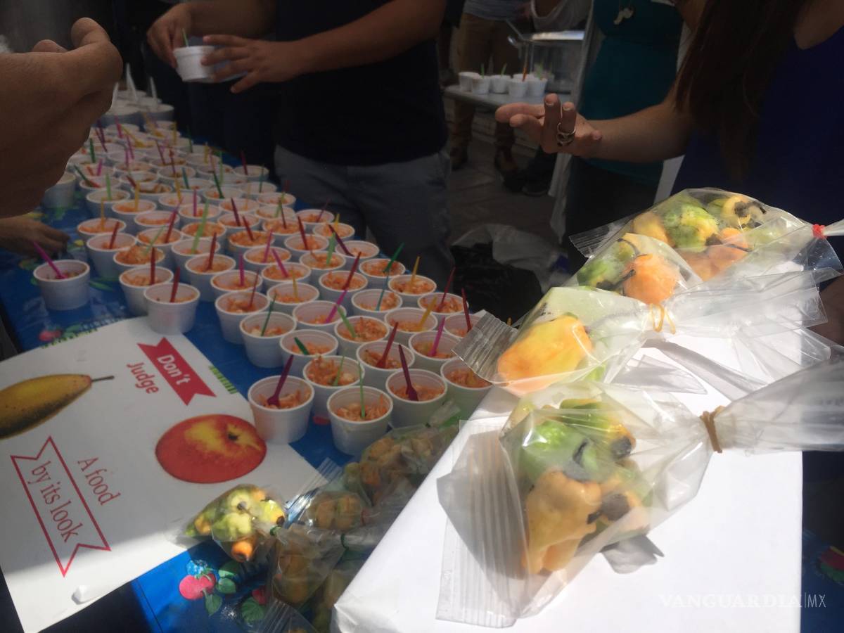 $!Alimentan con 'desperdicios' a estudiantes de Químicas de la UAdeC