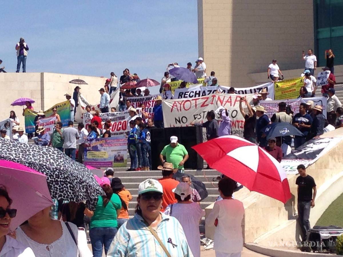 $!Maestros laguneros se suman al apoyo a docentes de Oaxaca