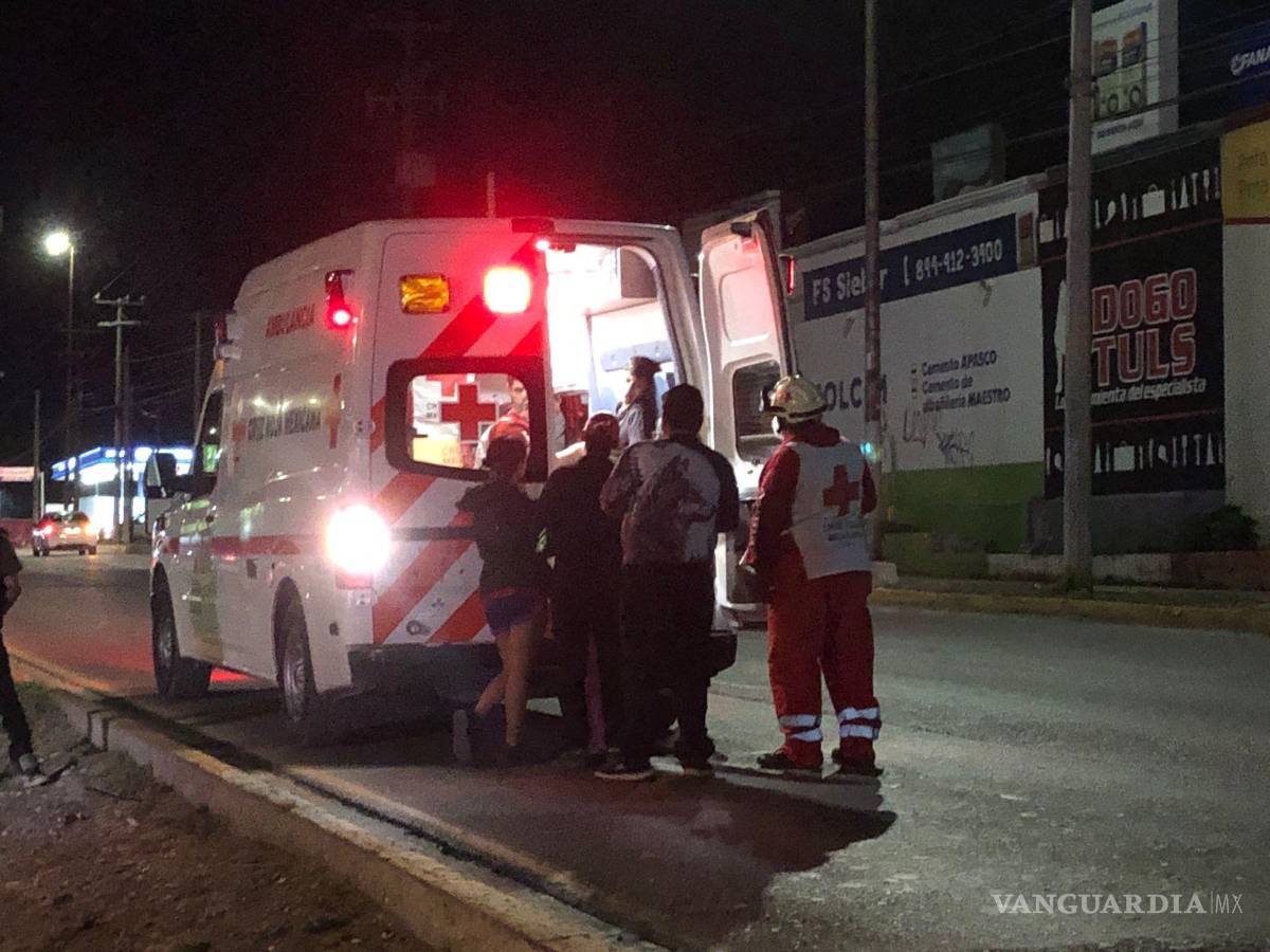 $!Los jóvenes fueron dejados en el sitio, pues no presentaron lesiones que pusieran en riesgo su vida.