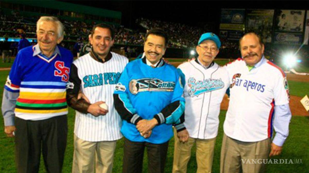 $!En diversas ocasiones, el exsenador fue reconocido por parte del club dentro del Estadio Madero.