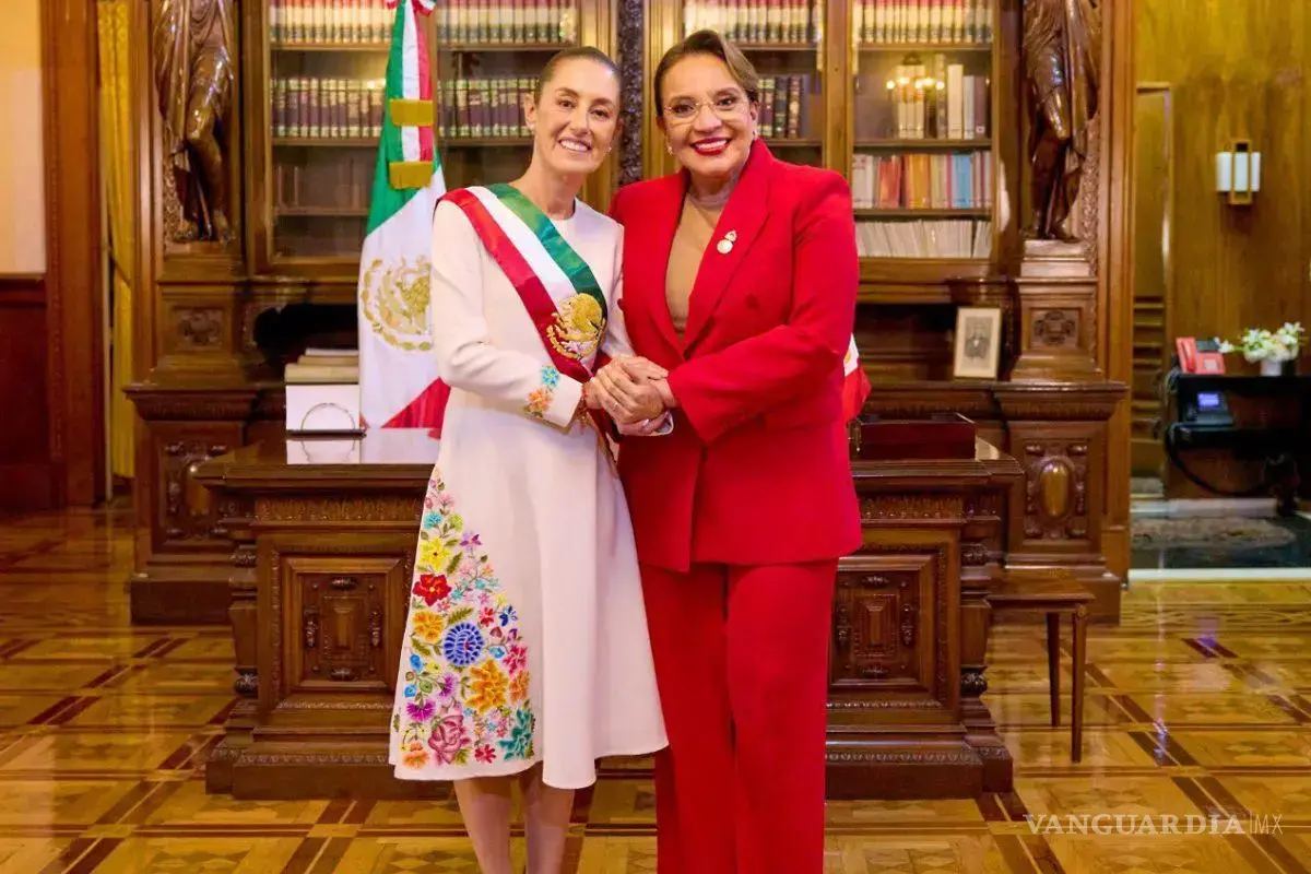 $!La embajadora de México en Honduras, cubana de nacimiento, reparte visas a los ex funcionarios del régimen izquierdista de la ex preidenta Xiomara Castro.