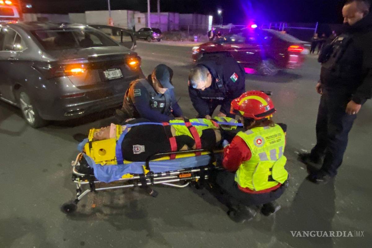 Joven queda grave al ser atropellado, en la Saltillo-Monterrey
