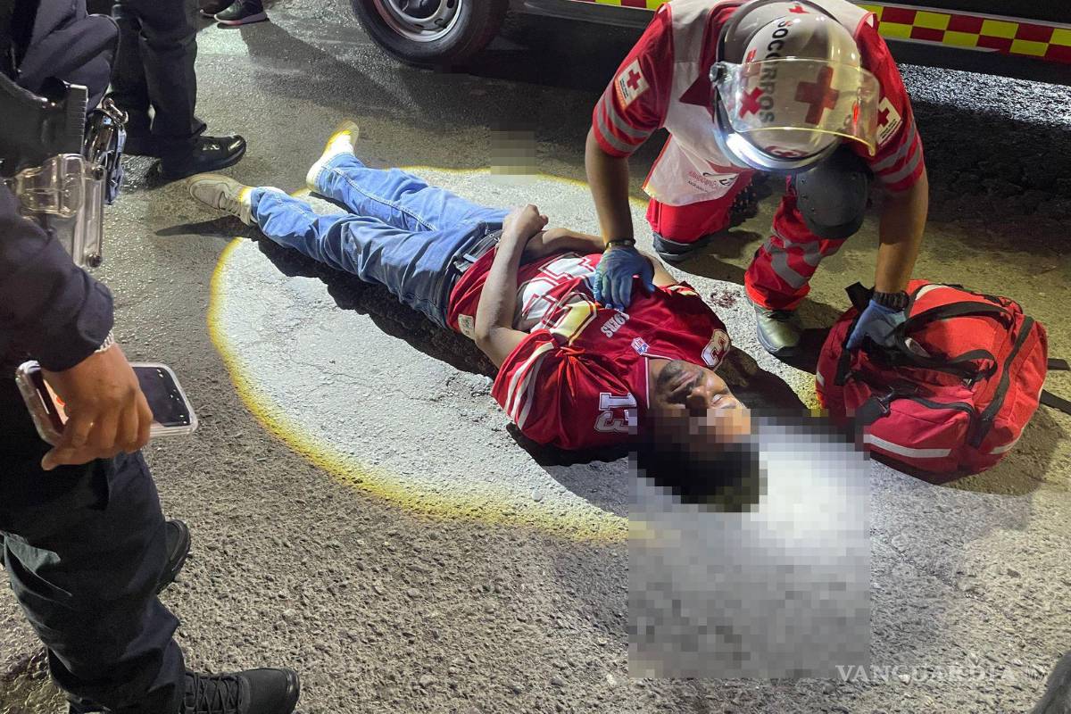 $!El hombre intentó cruzar la calle en presunto estado de ebriedad y fue atropellado.