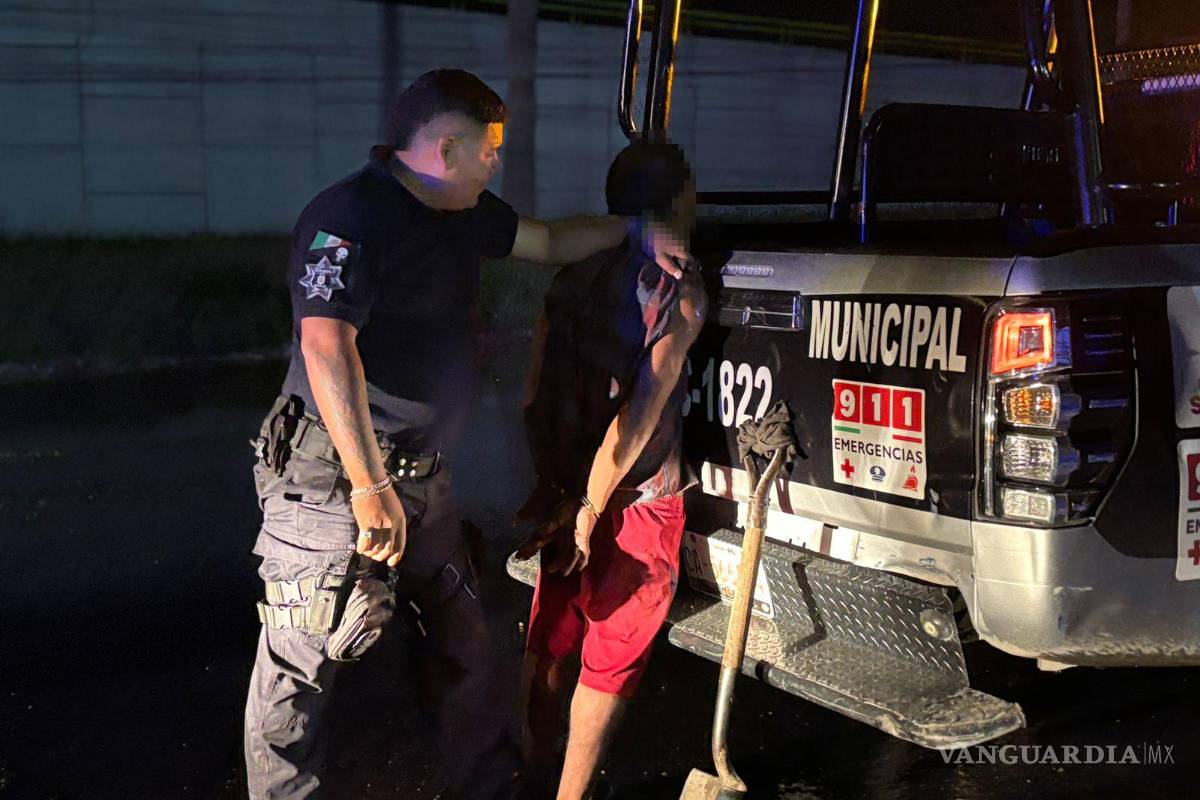 Ataca con una pala a vendedora ambulante y es detenido en Saltillo