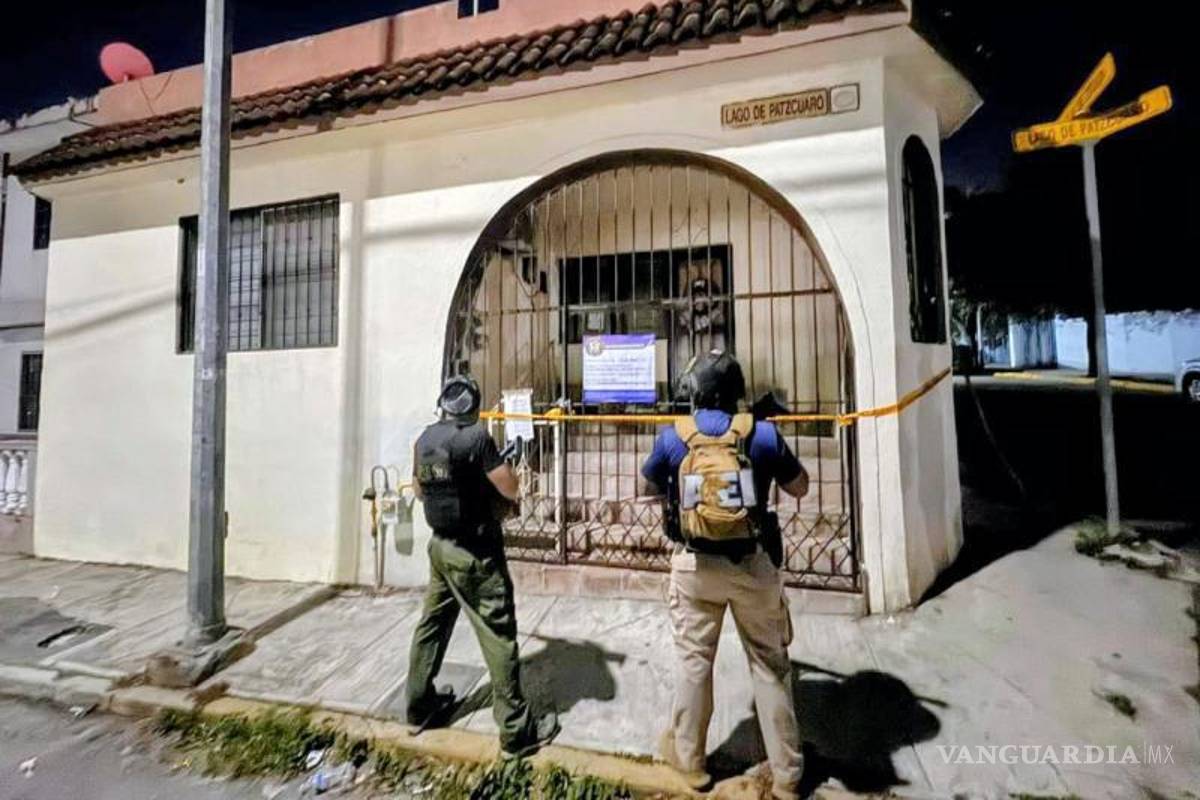 $!Golpe al narcomenudeo; detienen a tres en cateos a viviendas en Monterrey, NL
