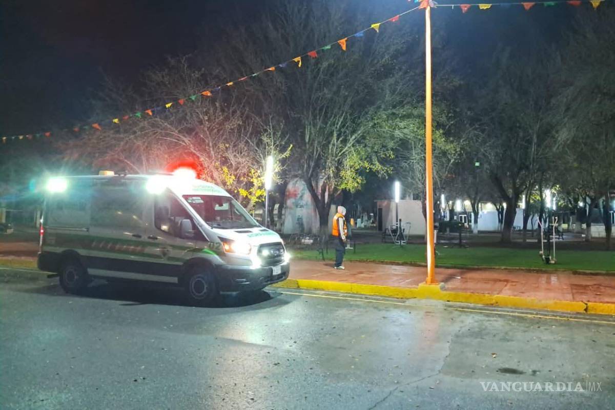 $!Paramédicos brindaron atención inicial antes del traslado.