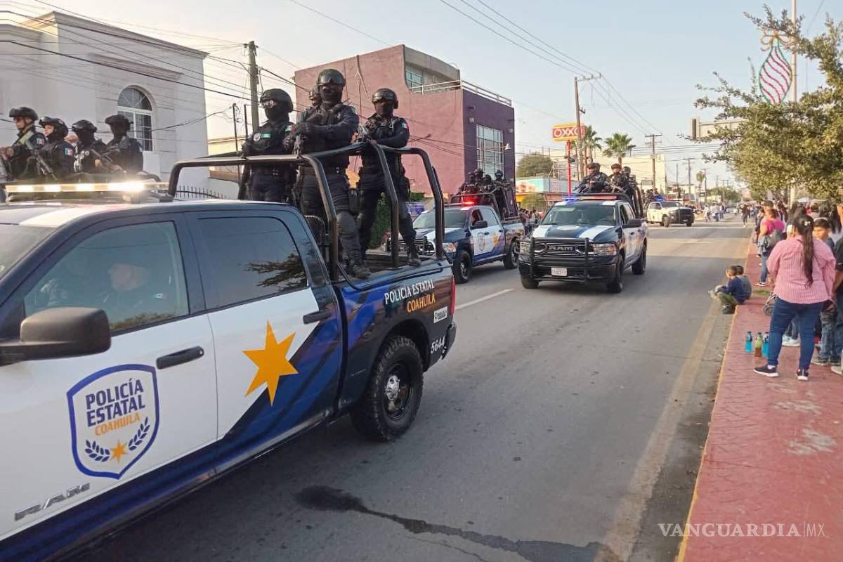 Piedras Negras: Sin incidentes desfile por la Revolución Mexicana gracias a despliegue policial