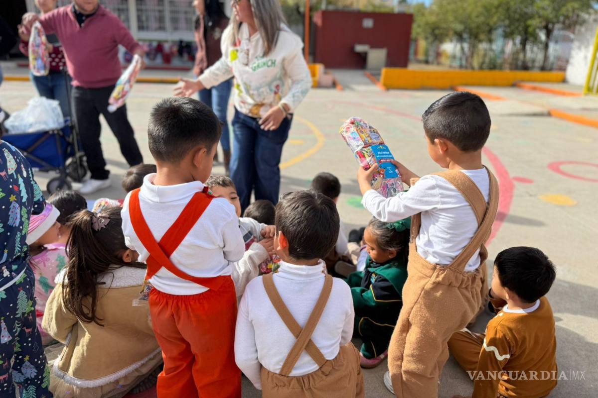 $!El 19 de diciembre se llevó a cabo la entrega de dulces y regalos en el marco de las celebraciones decembrinas.