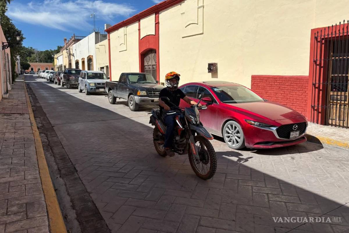 Piden a padres prohibir el uso de motocicletas a menores de edad, en Parras