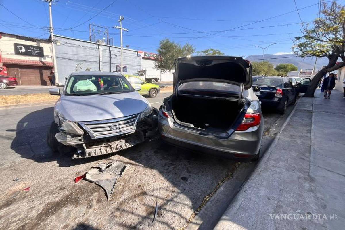 $!Minutos antes de las 15:00 horas se solicitó al número de emergencias 911 la presencia de las autoridades municipales, así como de una ambulancia para atender a los involucrados.