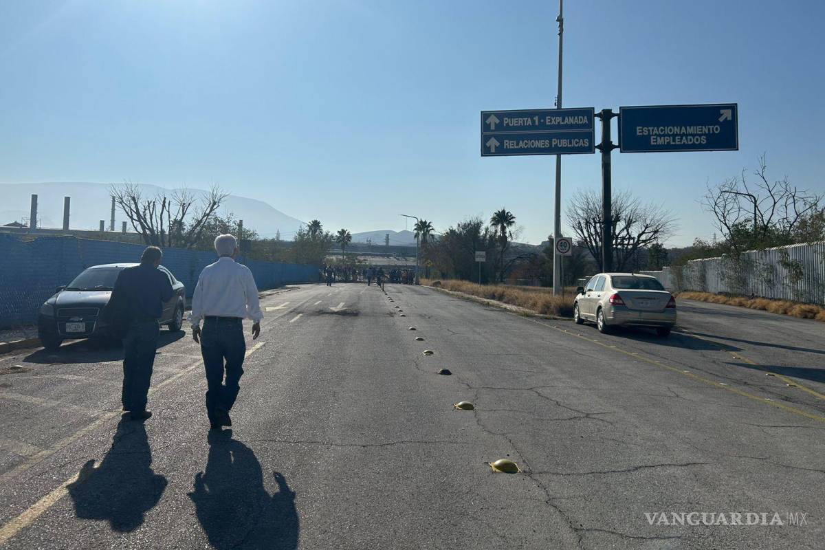 $!Las instalaciones de AHMSA reflejan el abandono y la incertidumbre laboral.