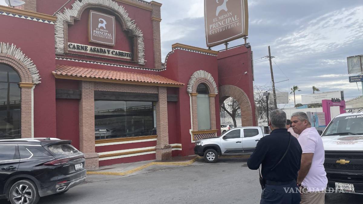 Campana extractora con acumulación de grasa origina incendio en un restaurante de Saltillo