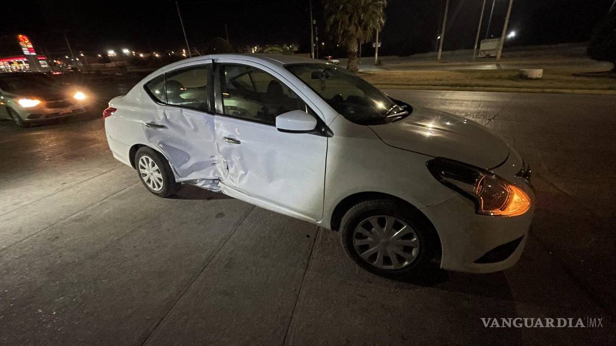 Conductor provoca accidente y se da a la fuga en Saltillo