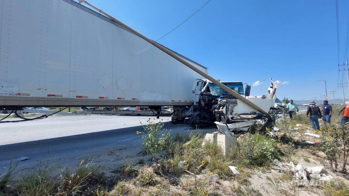 Choque automovilístico en el libramiento Óscar Flores Tapia deja un herido