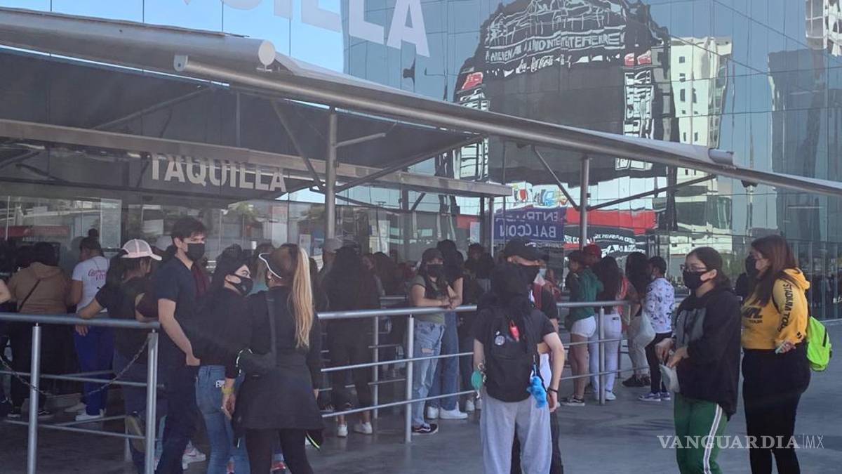 Acampan fans de Justin Bieber por 20 horas para boletos de Justice World Tour