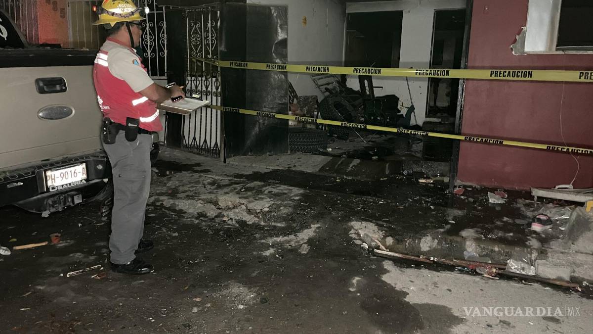 Saltillo: explota casa en La Amistad; resulta lesionada madre de policía municipal