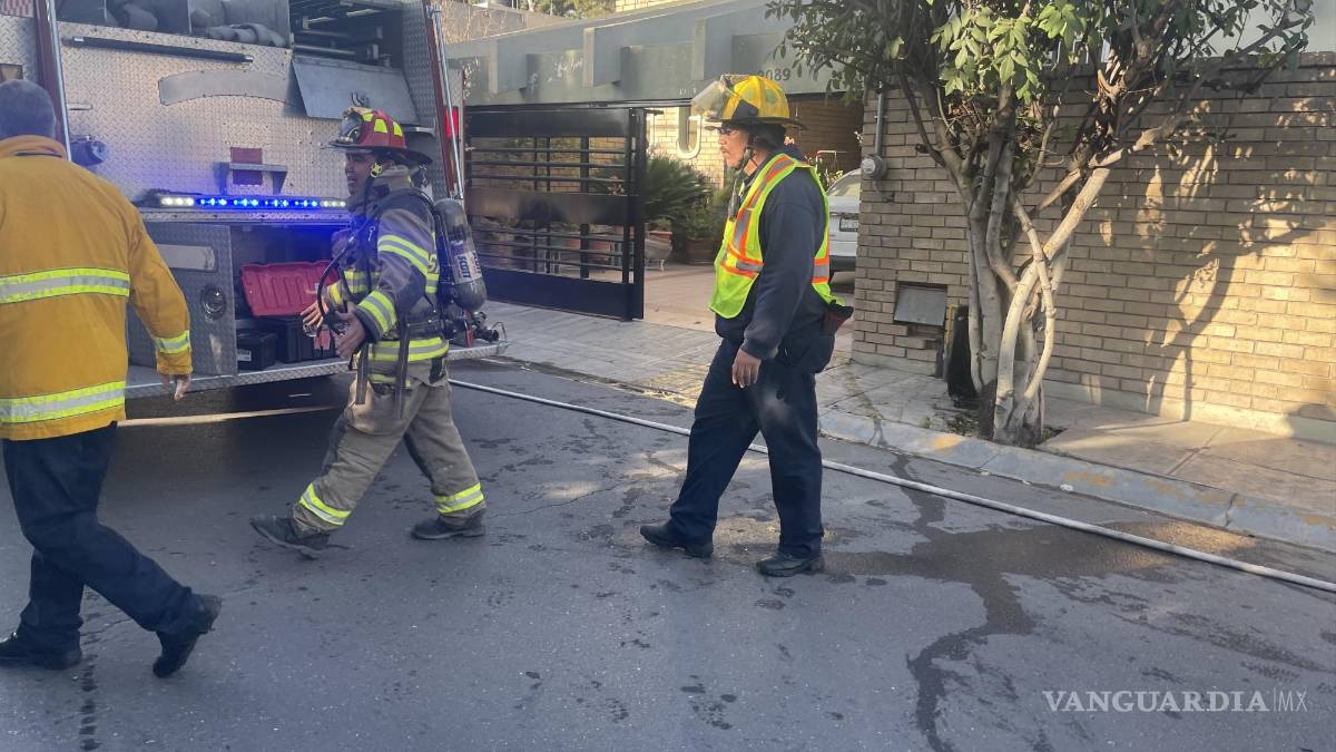 Acumulación de gas provoca flamazo en casa de Saltillo; familia intentaba encender calentador