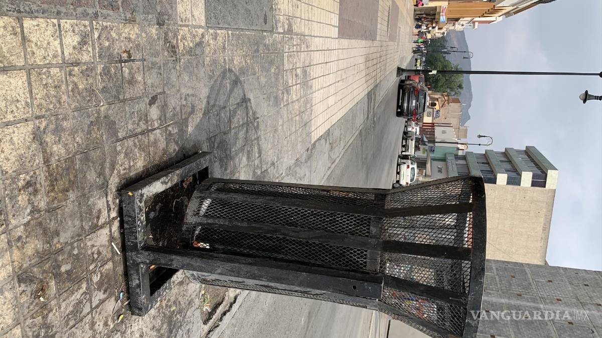 Saltillo: la calle Victoria requiere una “manita de gato”