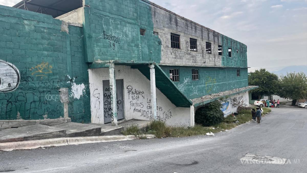 Saltillo: mujer se toma 3 botellas de cloro para intentar acabar con su vida