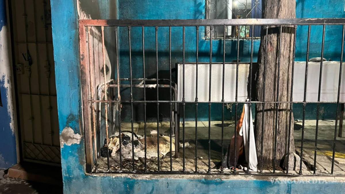 Flamazo provoca daños en una vivienda de Saltillo