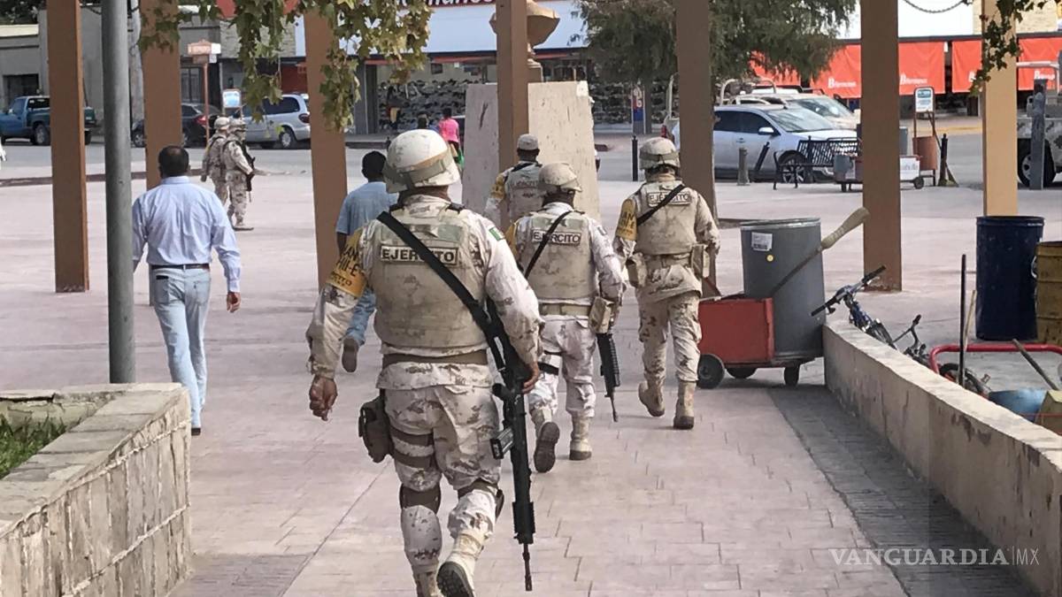 Lentes de más de 24 mil pesos, entre los regalos de lujo que Sedena ofrece a funcionarios