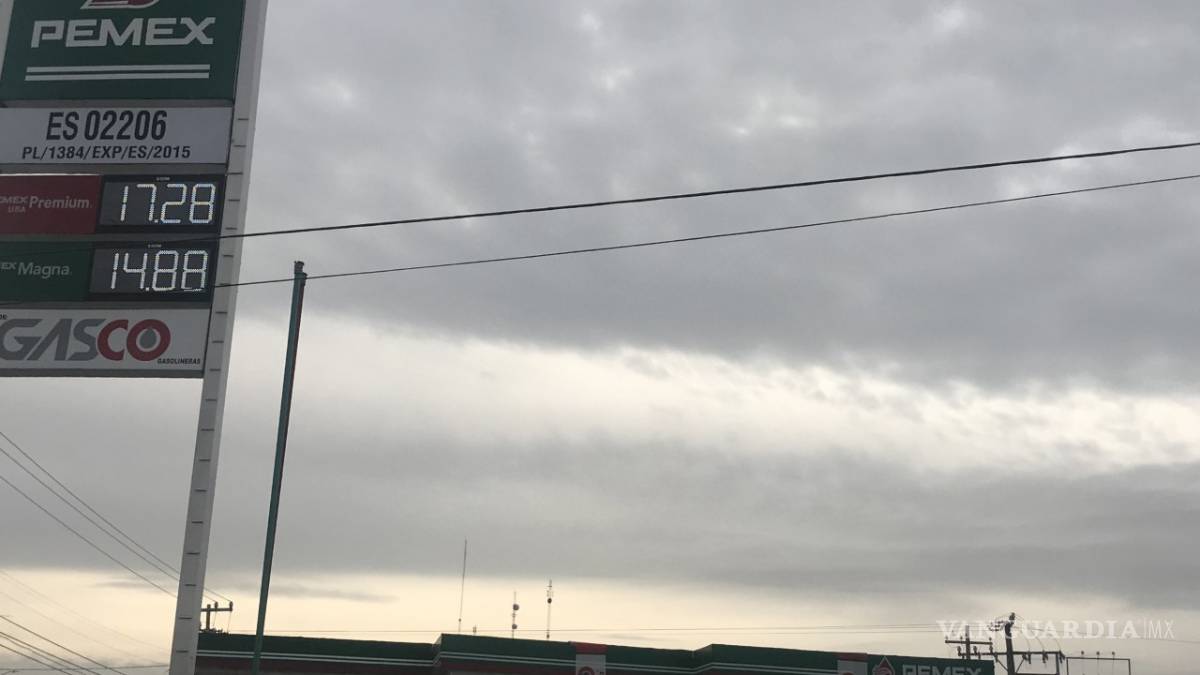 Baja precio de gasolina en Acuña y no hay desabasto; disminuye 1.50 pesos la magna