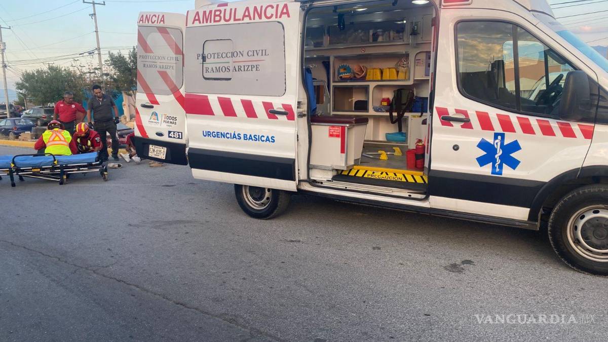 Dos menores resultan lesionados en accidente de motocicleta en la colonia Fidel Velázquez, en Ramos