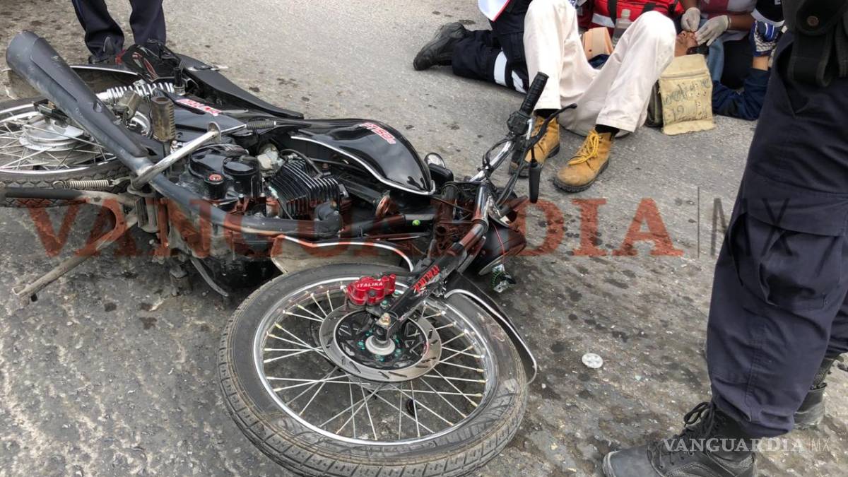 Se lleva de encuentro a motociclista en Colonia Vista Hermosa de Saltillo