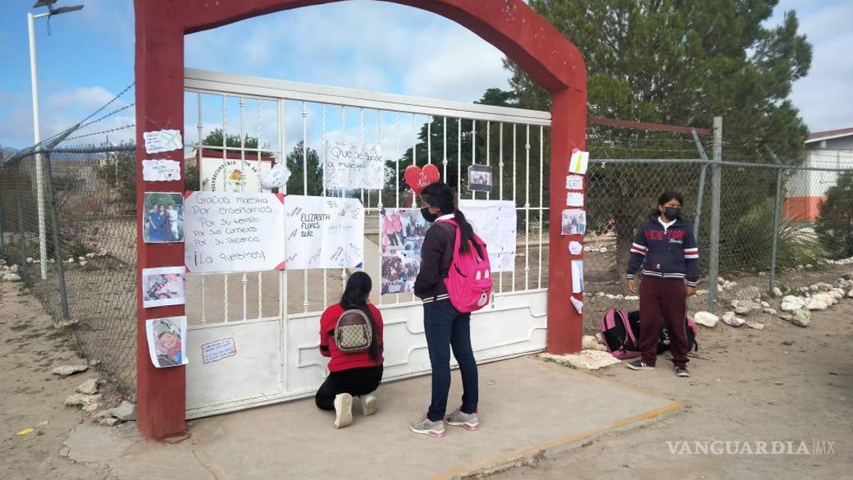 Protestan en telesecundaria de ejido de Saltillo; les quitan profesora y no envían interino