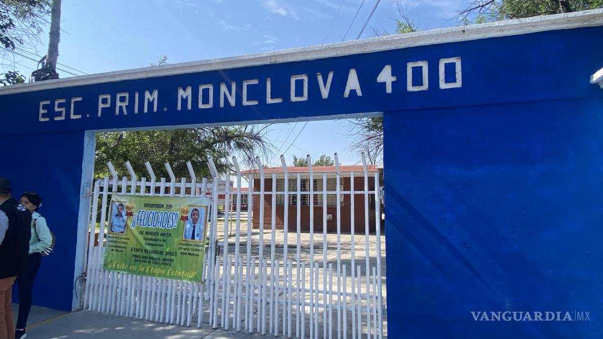 Reportan casos de golpes de calor en primaria de Monclova, dejarán de llevar niños a clases