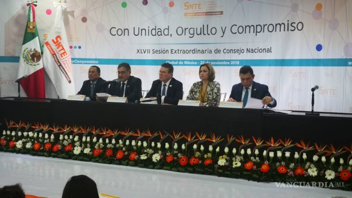 Por Gordillo, el SNTE convoca a reunión en sesión extraordinaria urgente