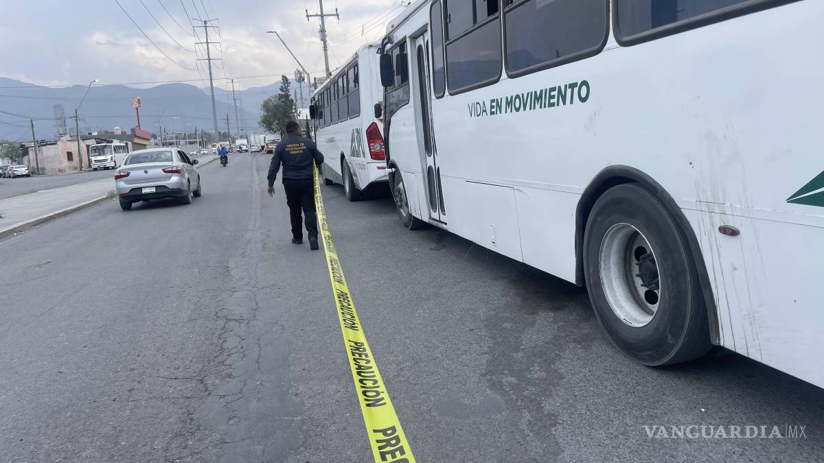 Hallan sin vida a chofer de transporte de personal en Saltillo
