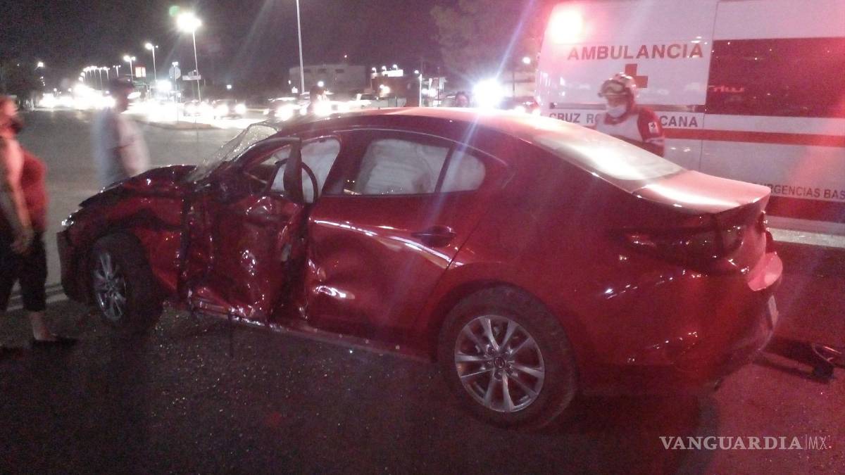 Ebrio ocasiona choque múltiple en el Valdés Sánchez de Saltillo