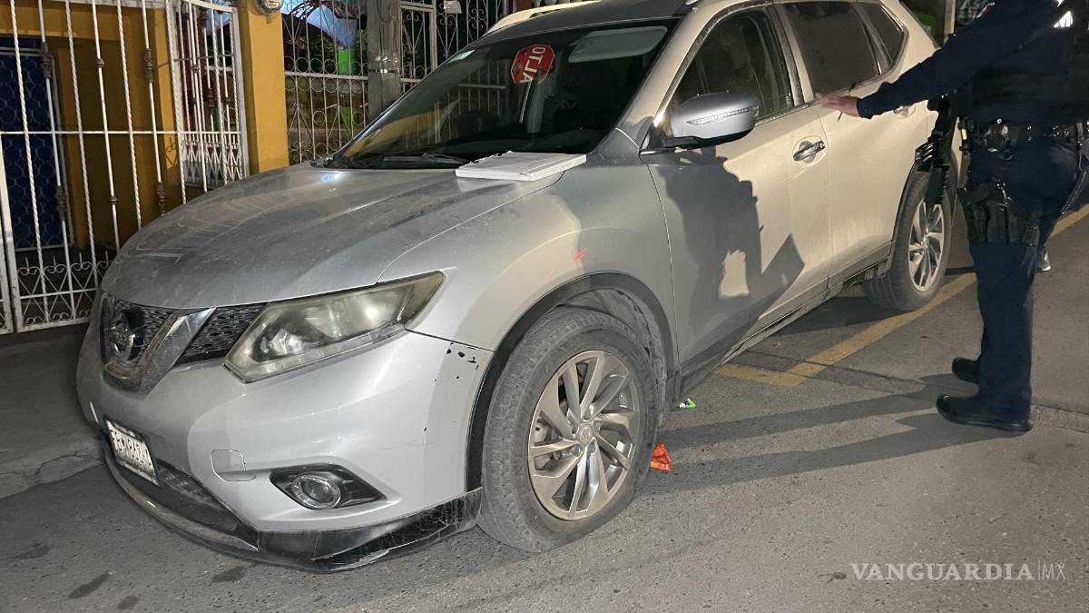 Motociclista dispara contra camioneta que lo tumbó en la colonia Bellavista, en Saltillo