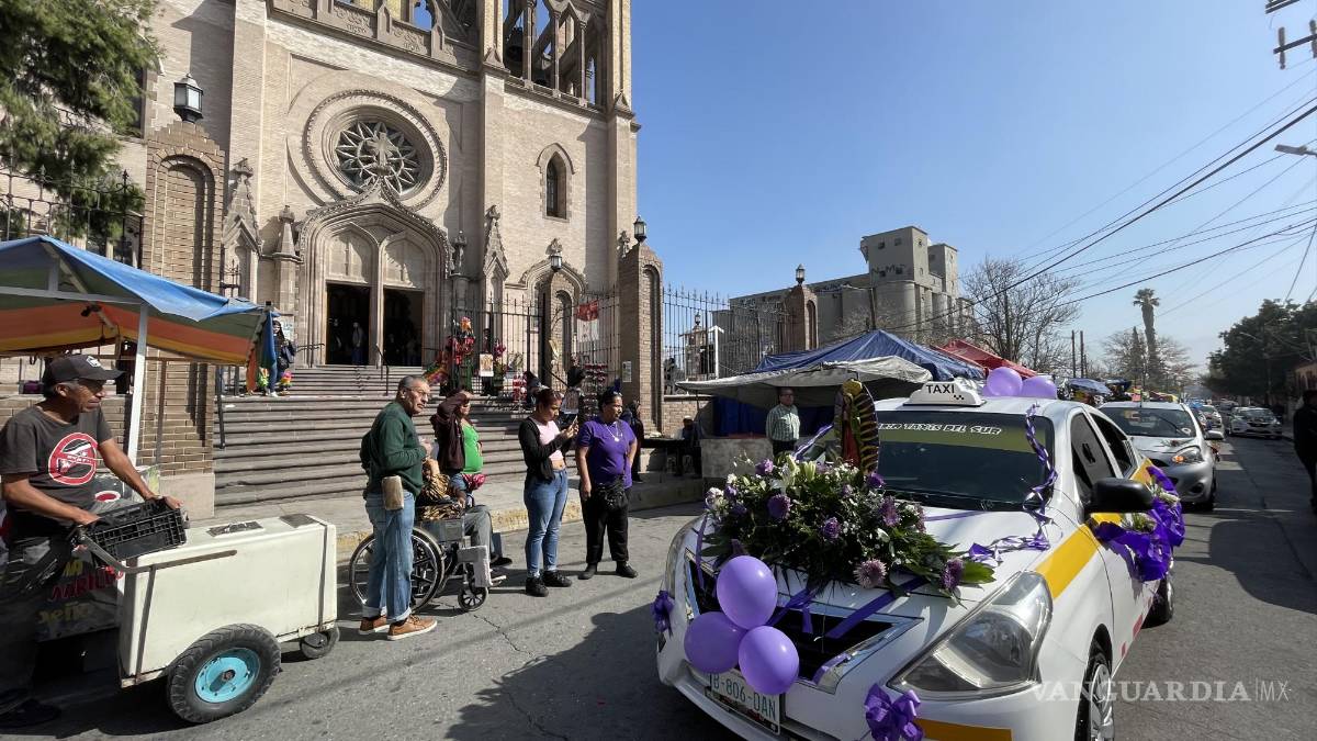 Saltillo: piden taxistas a la Virgen de Guadalupe que acabe conflicto con InDriver