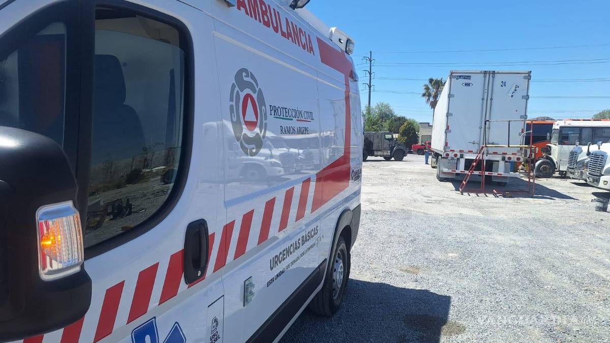 Pierde la vida al caer instalando un anuncio en Ramos Arizpe