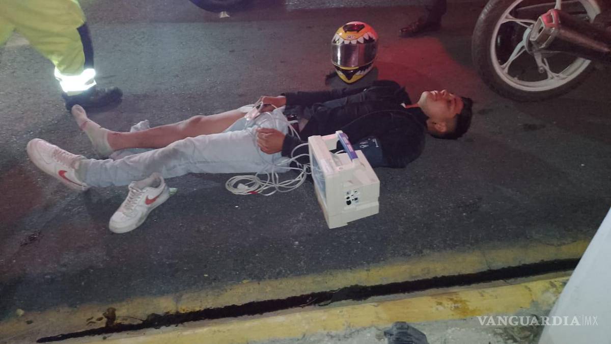 Auto ‘fantasma’ arrolla a repartidor, al sur de Saltillo