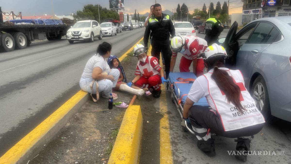 Niña de 8 años resulta herida en choque presuntamente causado por su madre en Saltillo