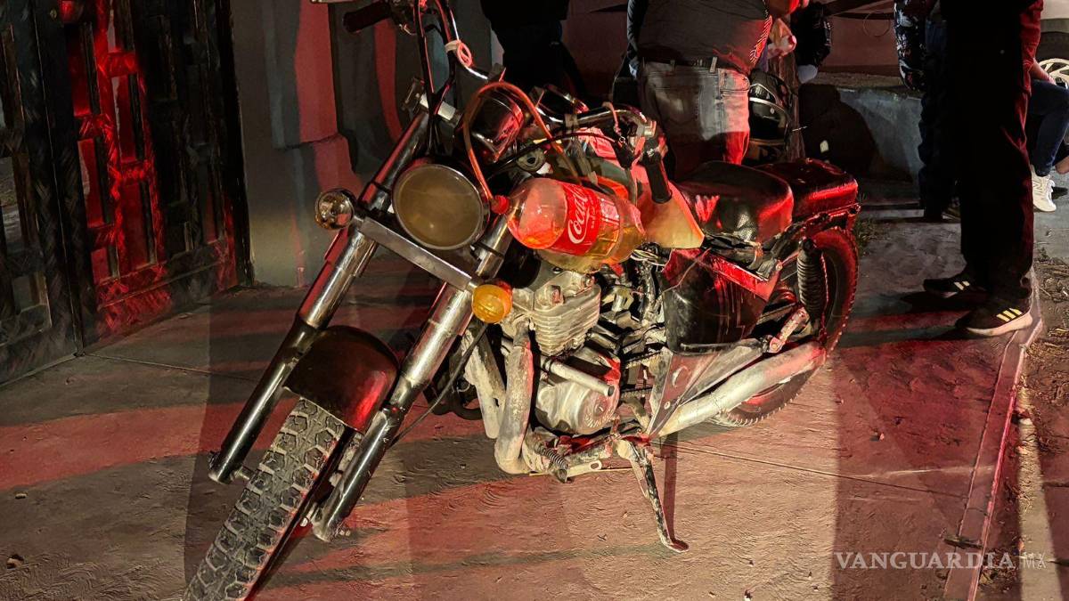 Mujer resulta con fractura expuesta tras accidente en motocicleta en Saltillo