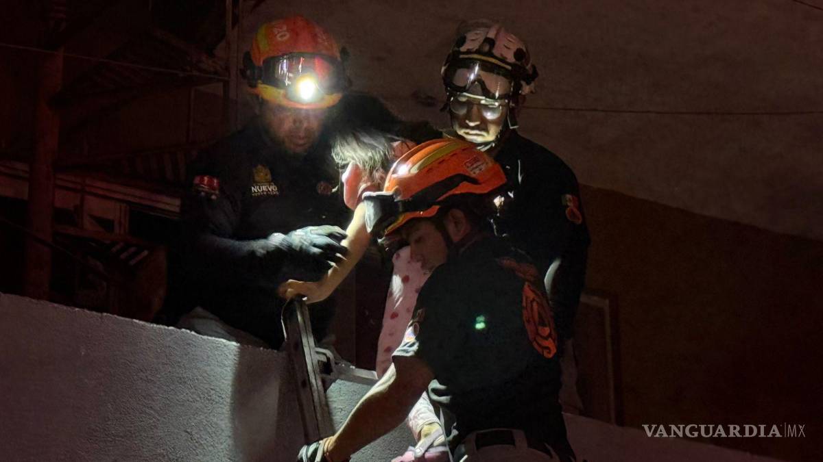 Explosión en empresa de productos médicos deja 2 heridos y 14 evacuados, en Nuevo León