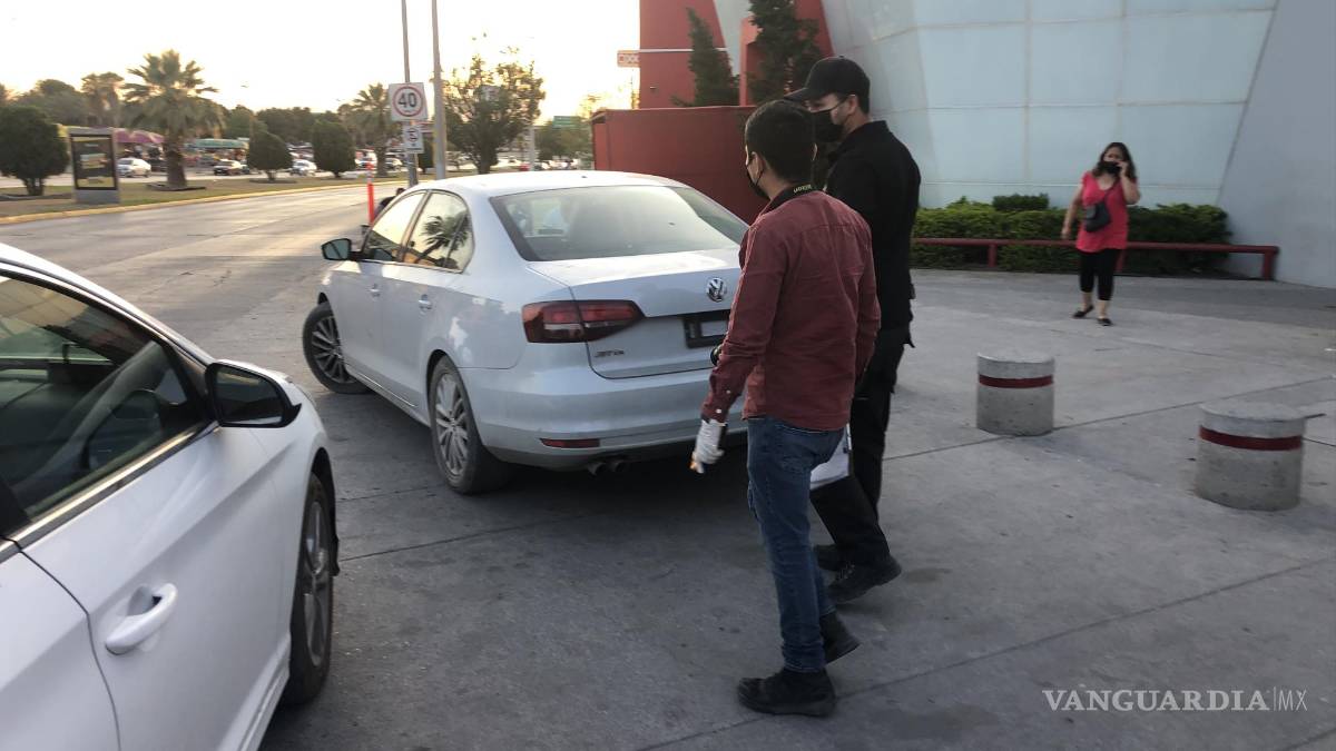 Muere menor en Saltillo, luego de caerle barda encima