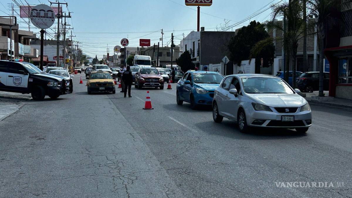 Implementan operativo para advertir sanciones por falta de renovación de placas