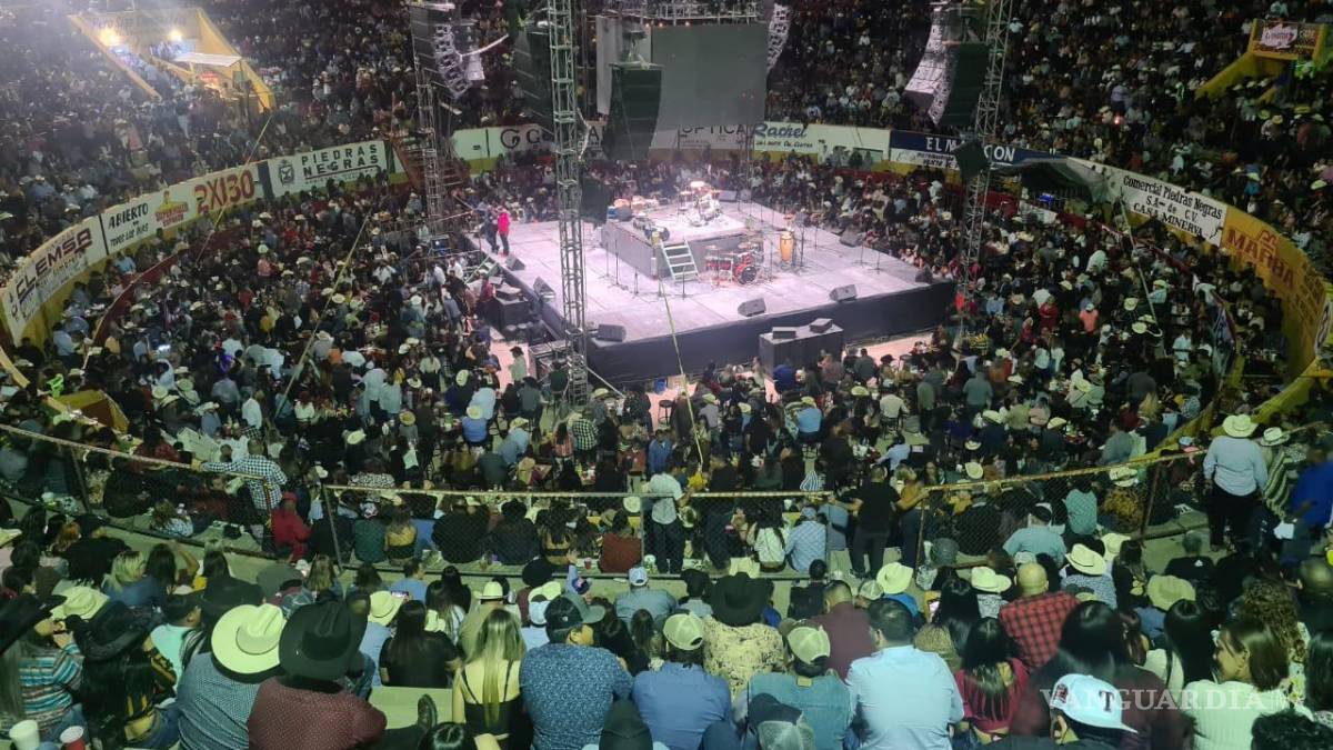Clausuran Plaza de Toros en Piedras Negras por exceso de aforo
