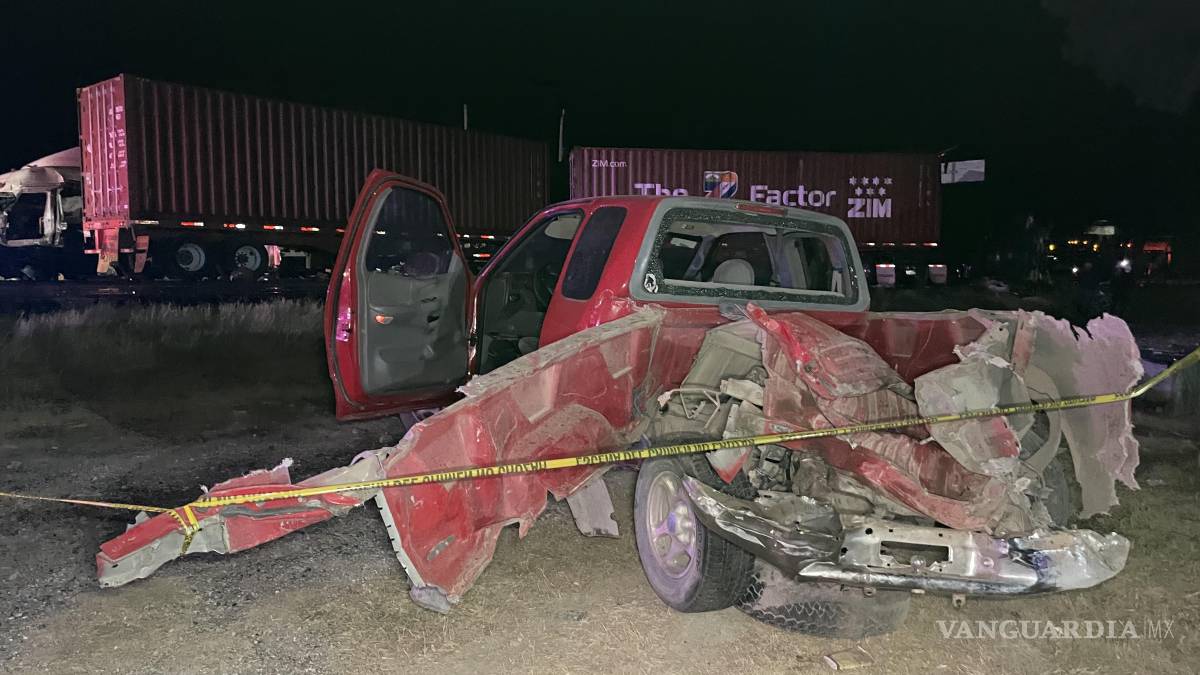 Identifican a trailero fallecido en accidente, en Saltillo